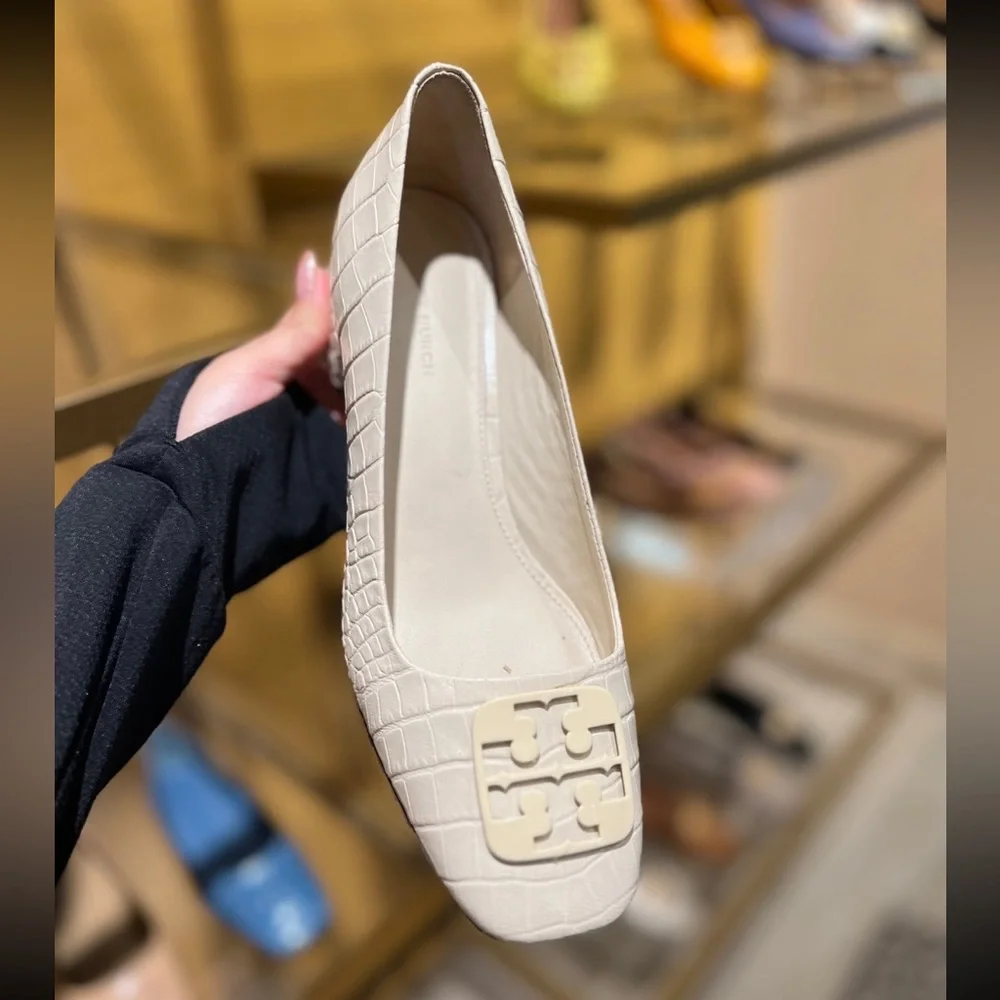 Tory Burch Women Croc Leather Georgia 25mm Pump - Picture 5 of 6